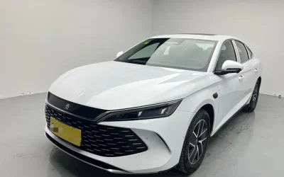 BYD BYD Song L DM-i в цвете и кузовом – это идеальный выбор среди китайских автомобилей. Доступная цена и надежность гарантированы.