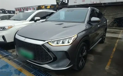 BYD BYD Song L DM-i в цвете и кузовом – это идеальный выбор среди китайских автомобилей. Доступная цена и надежность гарантированы.