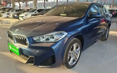 BMW BMW 3 Series в цвете и кузовом – это идеальный выбор среди китайских автомобилей. Доступная цена и надежность гарантированы.