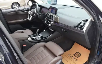BMW X3 BMW X3 в цвете BMW X3 и кузовом BMW X3 – это идеальный выбор среди китайских автомобилей. Доступная цена и надежность гарантированы.