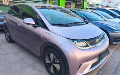 BYD BYD Seal 05 DM-i в цвете и кузовом – это идеальный выбор среди китайских автомобилей. Доступная цена и надежность гарантированы.