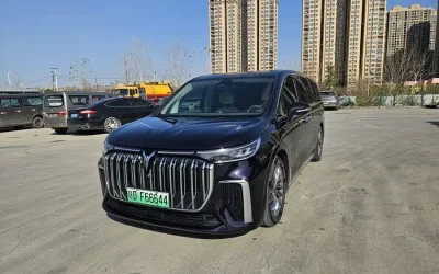 Audi Audi A8 в цвете и кузовом – это идеальный выбор среди китайских автомобилей. Доступная цена и надежность гарантированы.