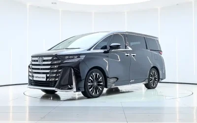 Toyota Toyota Corolla Cross в цвете и кузовом – это идеальный выбор среди китайских автомобилей. Доступная цена и надежность гарантированы.
