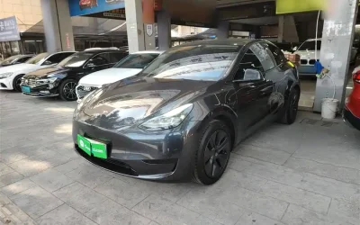 Audi Audi A8 в цвете и кузовом – это идеальный выбор среди китайских автомобилей. Доступная цена и надежность гарантированы.