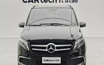 Mercedes-Benz Mercedes-Benz C-Class в цвете и кузовом – это идеальный выбор среди китайских автомобилей. Доступная цена и надежность гарантированы.
