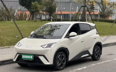 BYD BYD Seal 05 DM-i в цвете и кузовом – это идеальный выбор среди китайских автомобилей. Доступная цена и надежность гарантированы.