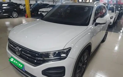 Volkswagen Volkswagen Sagitar в цвете и кузовом – это идеальный выбор среди китайских автомобилей. Доступная цена и надежность гарантированы.