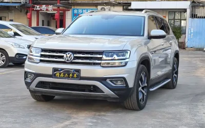 Volkswagen Volkswagen Golf в цвете и кузовом – это идеальный выбор среди китайских автомобилей. Доступная цена и надежность гарантированы.
