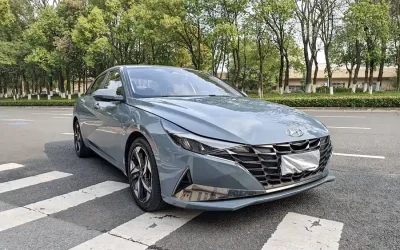 Hyundai Hyundai Elantra в цвете и кузовом – это идеальный выбор среди китайских автомобилей. Доступная цена и надежность гарантированы.