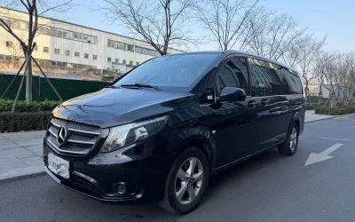 Mercedes-Benz Mercedes-Benz E-Class в цвете и кузовом – это идеальный выбор среди китайских автомобилей. Доступная цена и надежность гарантированы.