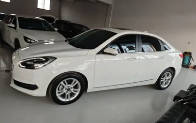 Audi Audi A8 в цвете и кузовом – это идеальный выбор среди китайских автомобилей. Доступная цена и надежность гарантированы.