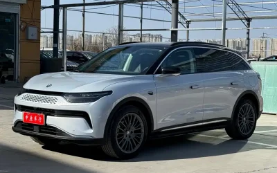 Audi Audi A8 в цвете и кузовом – это идеальный выбор среди китайских автомобилей. Доступная цена и надежность гарантированы.