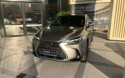 r1066920-lexus-nx-2021_image_001