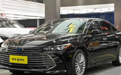Toyota Toyota Corolla Cross в цвете и кузовом – это идеальный выбор среди китайских автомобилей. Доступная цена и надежность гарантированы.