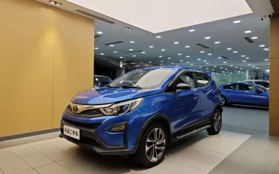 BYD BYD Song L DM-i в цвете и кузовом – это идеальный выбор среди китайских автомобилей. Доступная цена и надежность гарантированы.