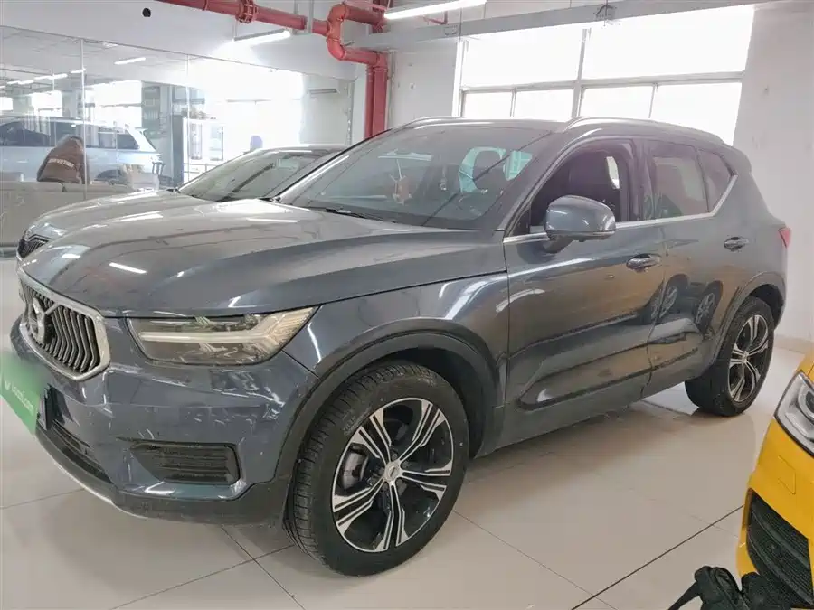 Volvo volvo XC40 recharge в цвете и кузовом – это идеальный выбор среди китайских автомобилей. Доступная цена и надежность гарантированы.