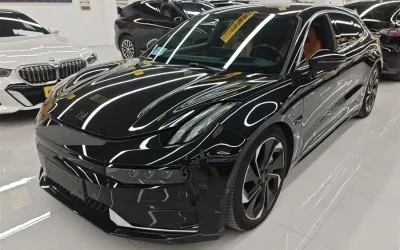 Audi Audi A8 в цвете и кузовом – это идеальный выбор среди китайских автомобилей. Доступная цена и надежность гарантированы.