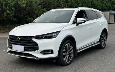 BYD BYD Seal 05 DM-i в цвете и кузовом – это идеальный выбор среди китайских автомобилей. Доступная цена и надежность гарантированы.
