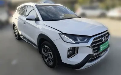 Hyundai Hyundai Elantra в цвете и кузовом – это идеальный выбор среди китайских автомобилей. Доступная цена и надежность гарантированы.