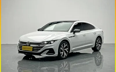 Volkswagen Volkswagen Sagitar в цвете и кузовом – это идеальный выбор среди китайских автомобилей. Доступная цена и надежность гарантированы.