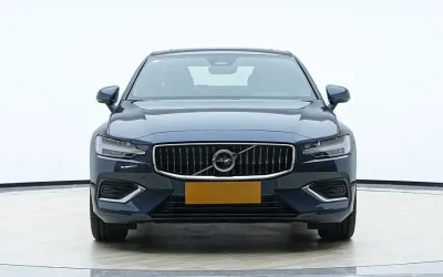 Volvo volvo XC40 recharge в цвете и кузовом – это идеальный выбор среди китайских автомобилей. Доступная цена и надежность гарантированы.