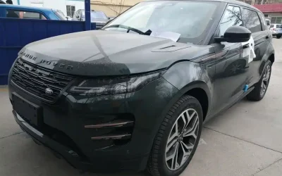 Land Rover Land Rover Range Rover в цвете и кузовом – это идеальный выбор среди китайских автомобилей. Доступная цена и надежность гарантированы.