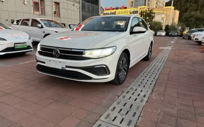 Volkswagen Volkswagen Lavida в цвете и кузовом – это идеальный выбор среди китайских автомобилей. Доступная цена и надежность гарантированы.
