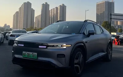 Changan Nevo Changan Nevo в цвете Changan Nevo и кузовом Changan Nevo – это идеальный выбор среди китайских автомобилей. Доступная цена и надежность гарантированы.