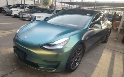 r1071882-tesla-model-3-2019_image_014