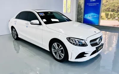 Mercedes-Benz Mercedes-Benz C-Class в цвете и кузовом – это идеальный выбор среди китайских автомобилей. Доступная цена и надежность гарантированы.