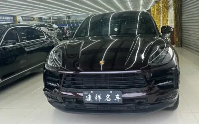 Porsche Porsche Cayenne в цвете и кузовом – это идеальный выбор среди китайских автомобилей. Доступная цена и надежность гарантированы.