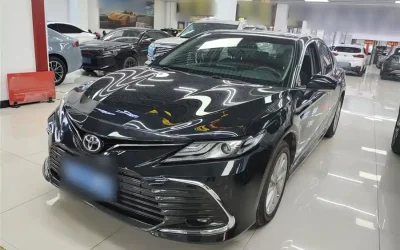 Toyota Toyota Corolla Cross в цвете и кузовом – это идеальный выбор среди китайских автомобилей. Доступная цена и надежность гарантированы.