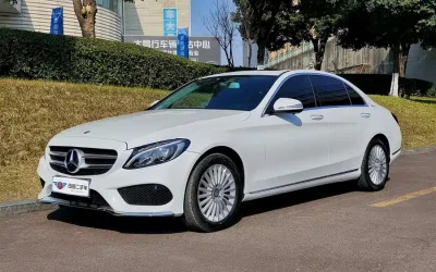 Mercedes-Benz Mercedes-Benz E-Class EV в цвете и кузовом – это идеальный выбор среди китайских автомобилей. Доступная цена и надежность гарантированы.