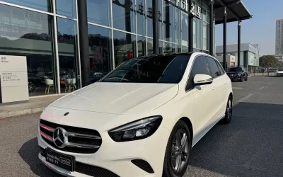 Mercedes-Benz Mercedes-Benz E-Class в цвете и кузовом – это идеальный выбор среди китайских автомобилей. Доступная цена и надежность гарантированы.