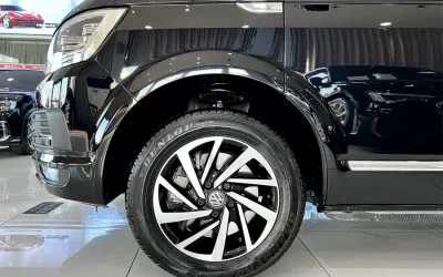 Volkswagen Volkswagen Magotan в цвете и кузовом – это идеальный выбор среди китайских автомобилей. Доступная цена и надежность гарантированы.