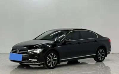 Volkswagen Volkswagen Passat в цвете и кузовом – это идеальный выбор среди китайских автомобилей. Доступная цена и надежность гарантированы.
