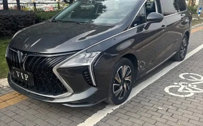 Audi Audi A8 в цвете и кузовом – это идеальный выбор среди китайских автомобилей. Доступная цена и надежность гарантированы.