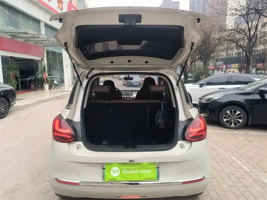 Volvo Volvo XC60 в цвете и кузовом – это идеальный выбор среди китайских автомобилей. Доступная цена и надежность гарантированы.