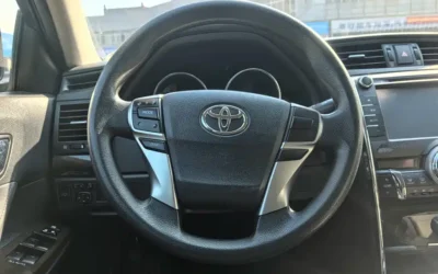Toyota Toyota Rav4 в цвете и кузовом – это идеальный выбор среди китайских автомобилей. Доступная цена и надежность гарантированы.