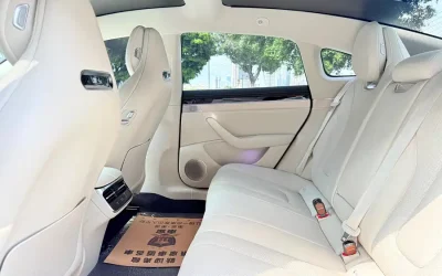 LUXEED AITO R7 в цвете и кузовом – это идеальный выбор среди китайских автомобилей. Доступная цена и надежность гарантированы.
