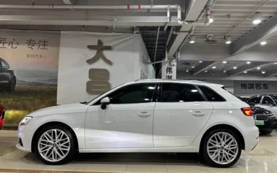 Audi Audi Q3 в цвете и кузовом – это идеальный выбор среди китайских автомобилей. Доступная цена и надежность гарантированы.