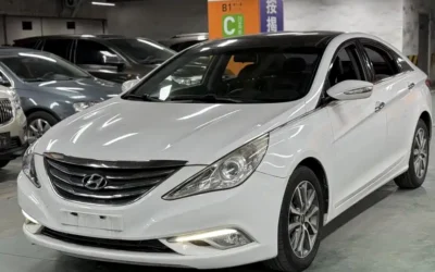 Hyundai Hyundai Reina в цвете и кузовом – это идеальный выбор среди китайских автомобилей. Доступная цена и надежность гарантированы.