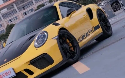 Porsche Porsche 718 в цвете и кузовом – это идеальный выбор среди китайских автомобилей. Доступная цена и надежность гарантированы.