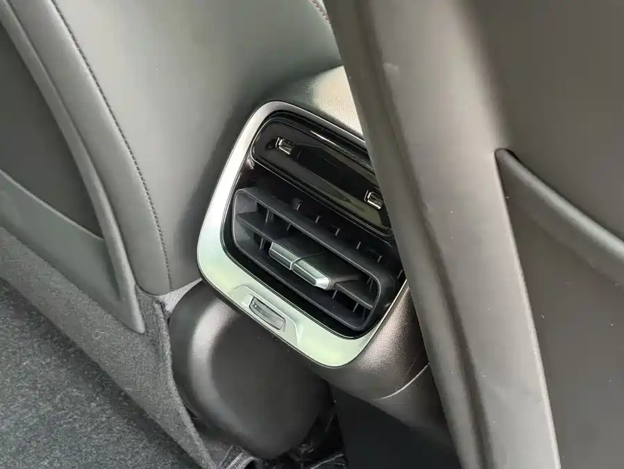 Volvo Volvo S90 в цвете и кузовом – это идеальный выбор среди китайских автомобилей. Доступная цена и надежность гарантированы.