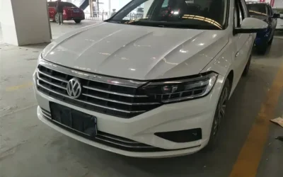 Volkswagen Volkswagen Passat в цвете и кузовом – это идеальный выбор среди китайских автомобилей. Доступная цена и надежность гарантированы.