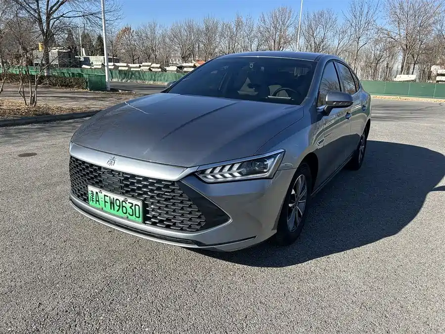 BYD BYD Qin PLUS в цвете и кузовом – это идеальный выбор среди китайских автомобилей. Доступная цена и надежность гарантированы.