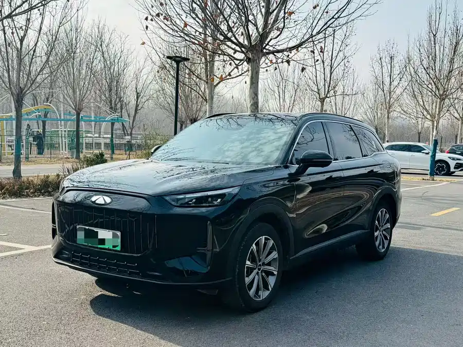 Citroen Citroen C-Quatre в цвете и кузовом – это идеальный выбор среди китайских автомобилей. Доступная цена и надежность гарантированы.