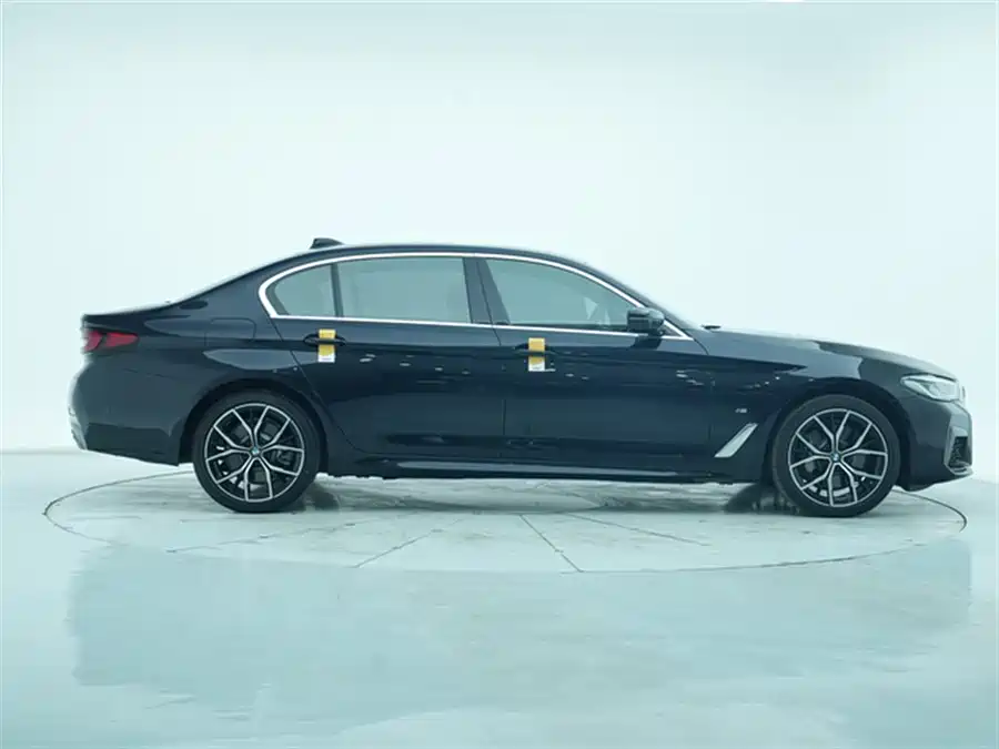 MG MG 5 в цвете и кузовом – это идеальный выбор среди китайских автомобилей. Доступная цена и надежность гарантированы.