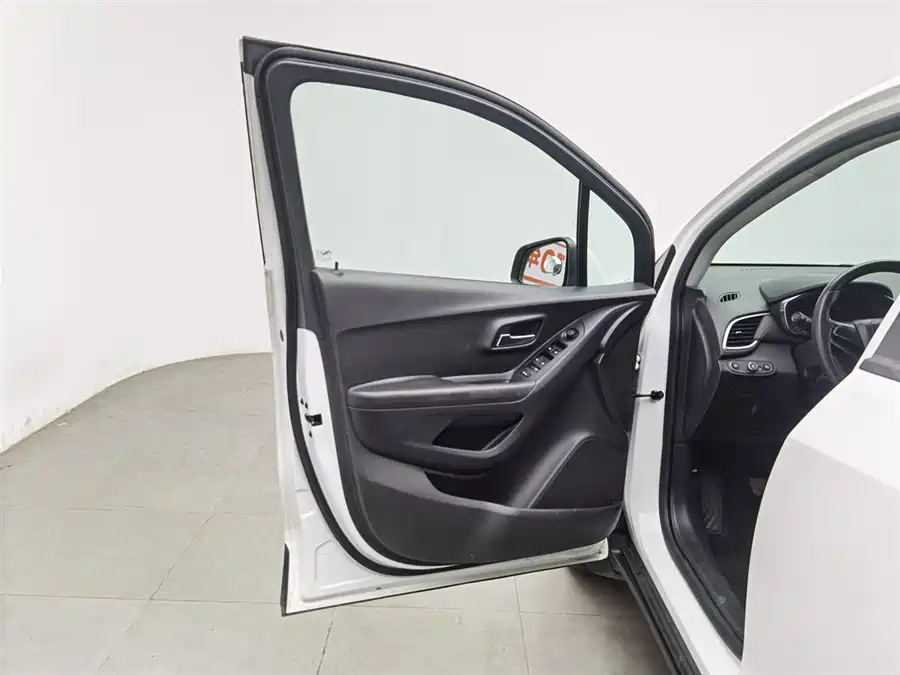 Volkswagen Volkswagen Teramont в цвете и кузовом – это идеальный выбор среди китайских автомобилей. Доступная цена и надежность гарантированы.