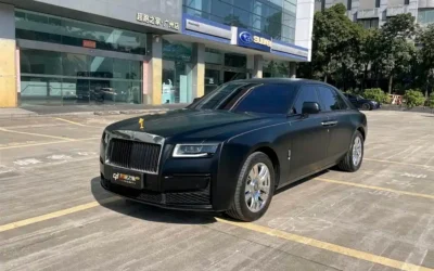Rolls-Royce Rolls-Royce в цвете Rolls-Royce и кузовом Rolls-Royce – это идеальный выбор среди китайских автомобилей. Доступная цена и надежность гарантированы.